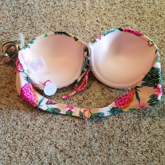🔴 2 for 1 BOGO, Xhilaration NWT bikini top, detachable straps - Picture 3 of 7